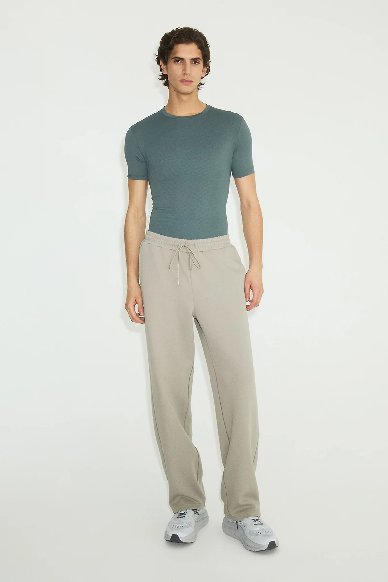 Muscle-Fit Sports Shirt with DryMove™