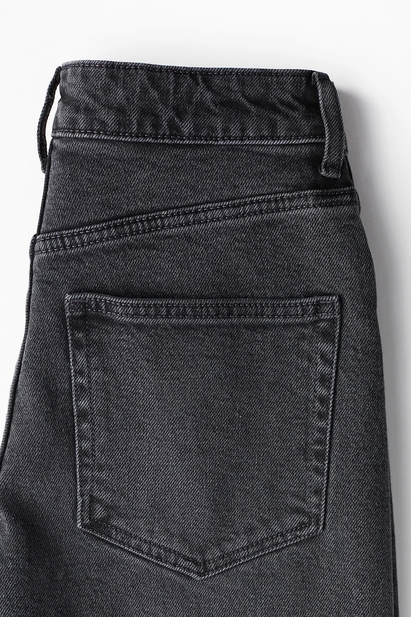 Tapered Jeans