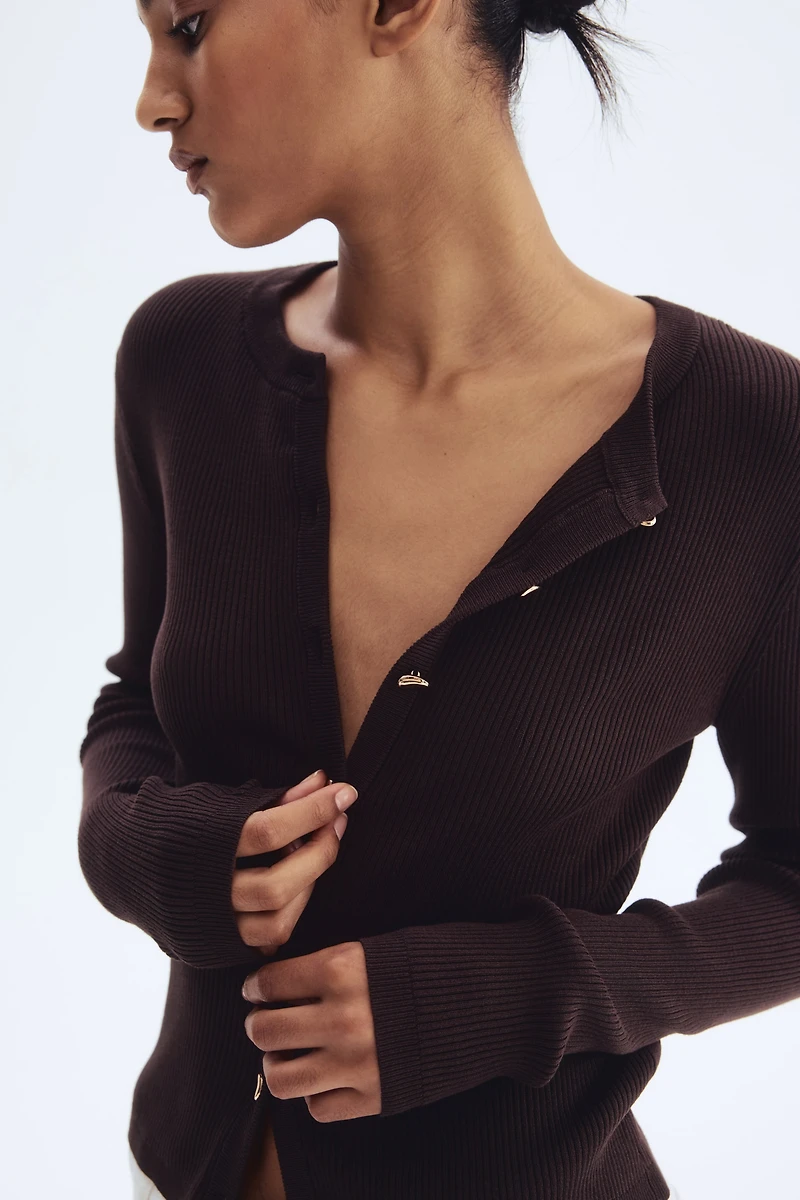 Gilet en tricot côtelé