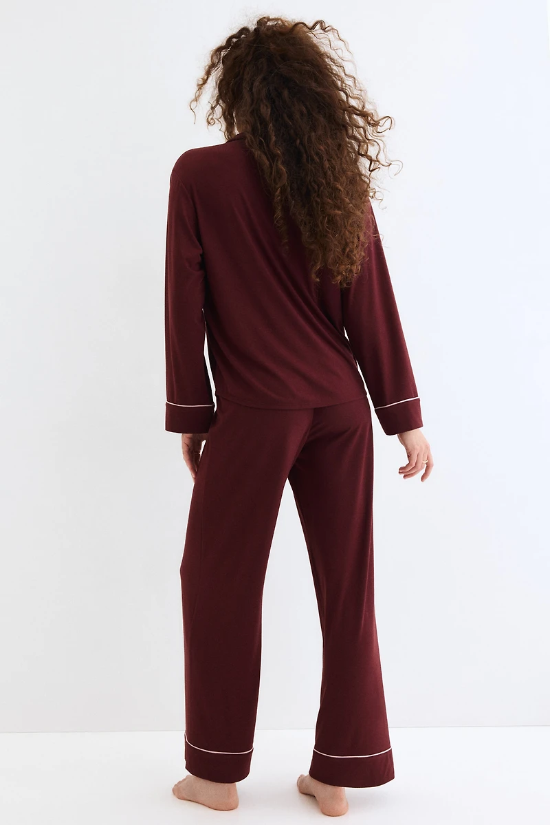 MAMA Piping-detail Pajamas