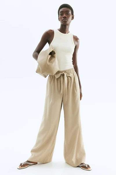 Pantalon large avec ceinture à nouer