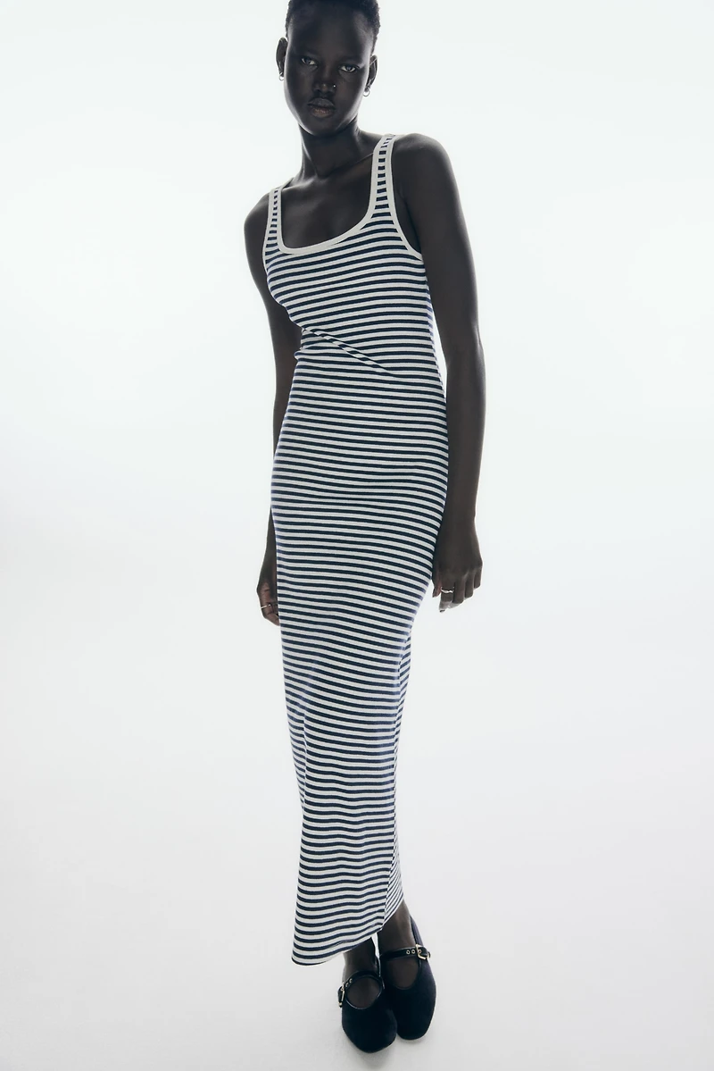 Sleeveless Maxi Dress