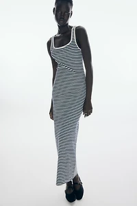 Sleeveless Maxi Dress