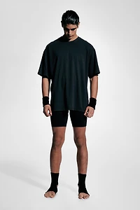 Loose-Fit Sports Shirt with DryMove™