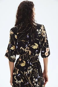 Robe chemisier avec ceinture à nouer