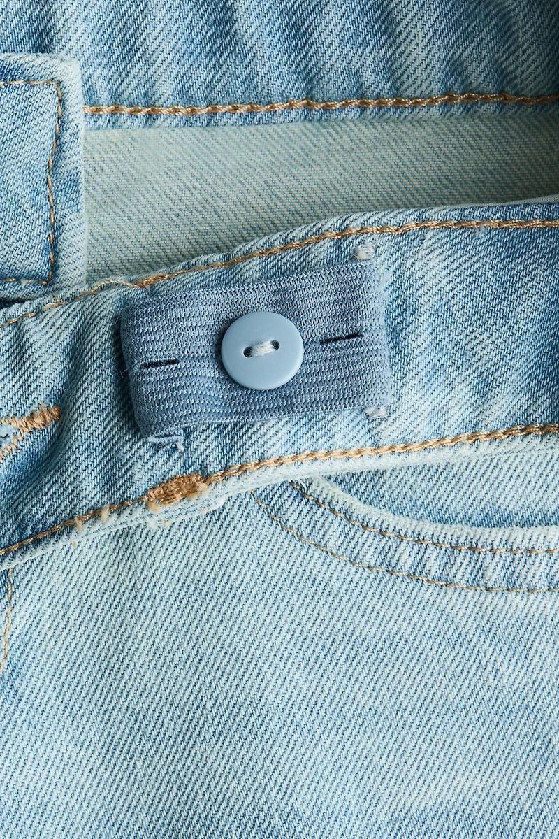 Jean taille basse à jambes larges