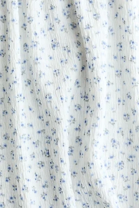 Robe à corsage en nid d'abeille