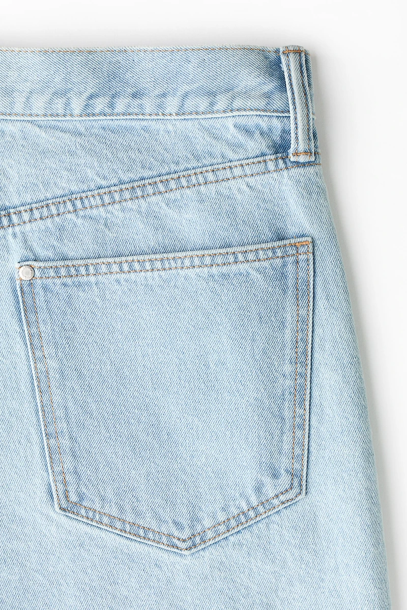 Baggy denim shorts