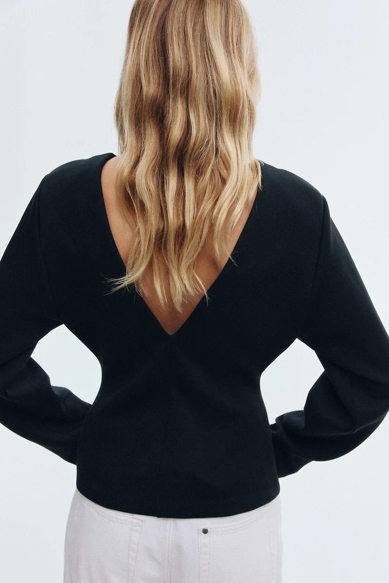 Haut en scuba avec dos décolleté