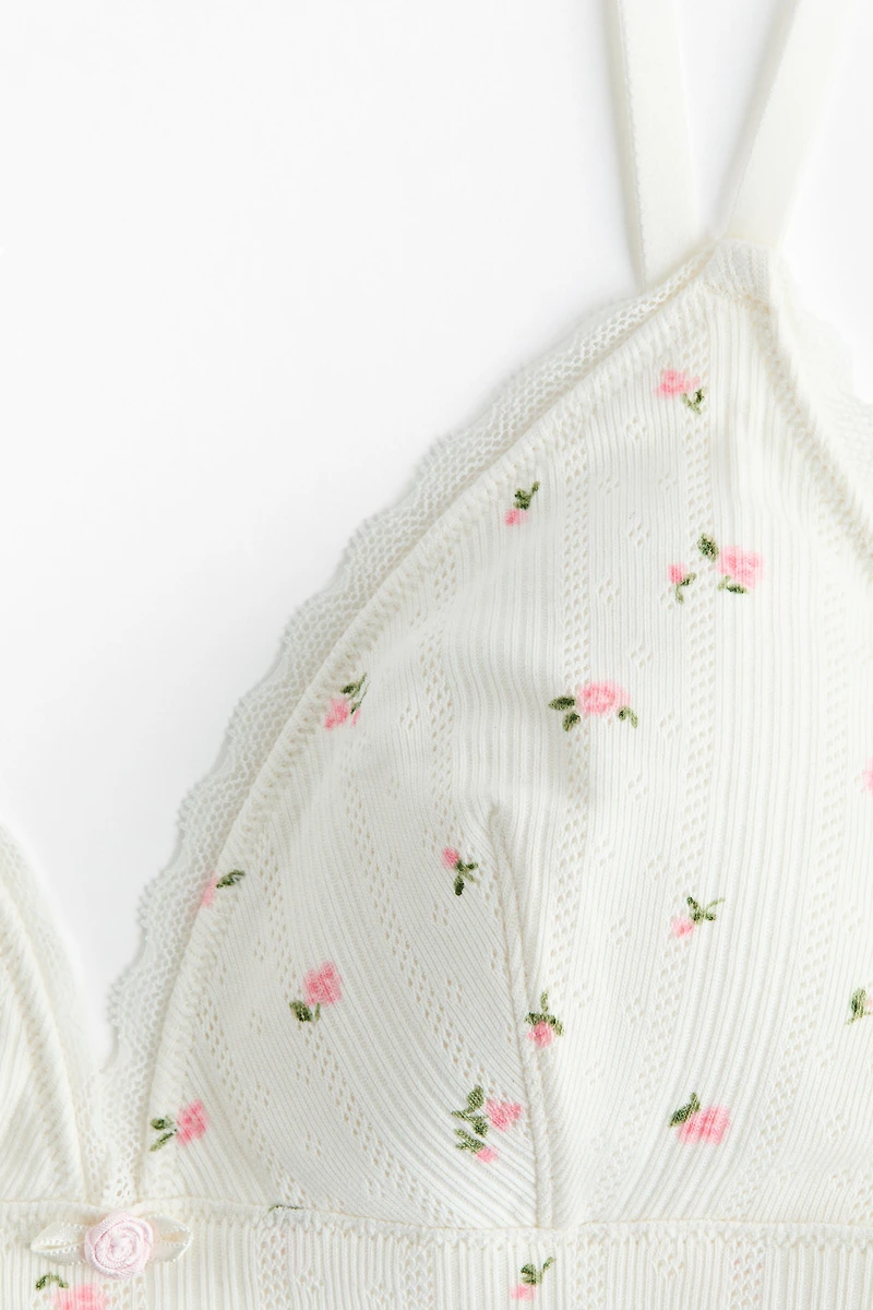 Soutien-gorge souple et coussiné en pointelle