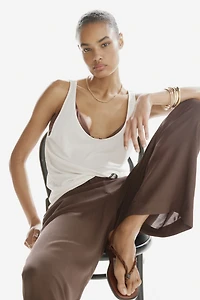 Wide-cut Pull-on Pants