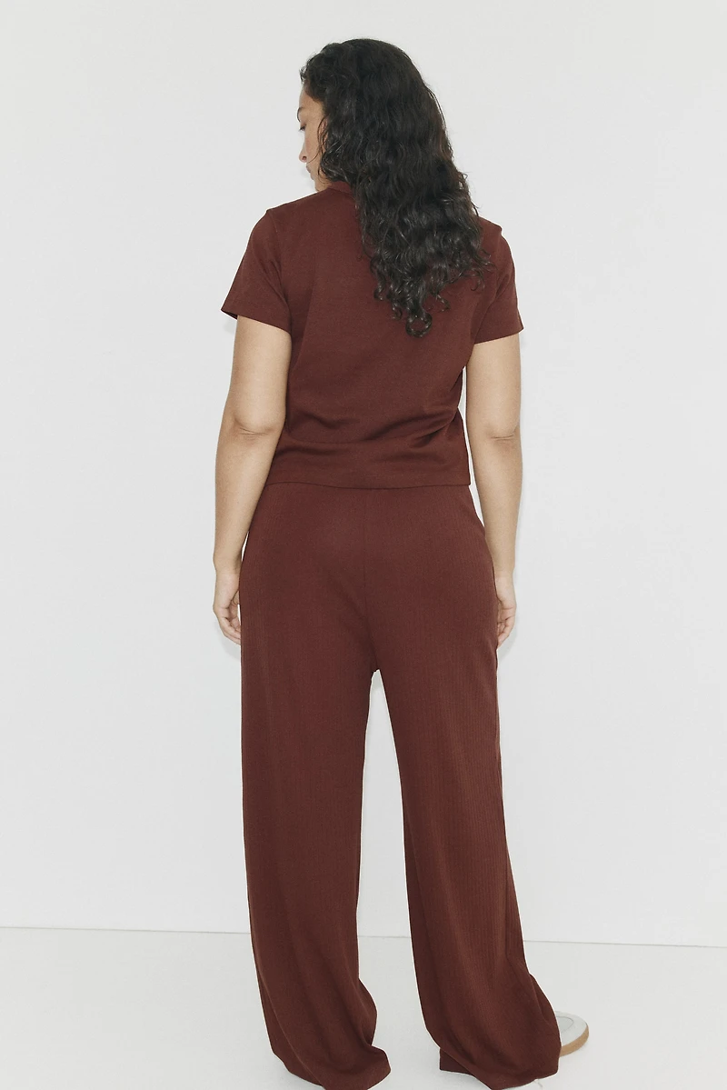 Pantalon côtelé avec cordon de serrage