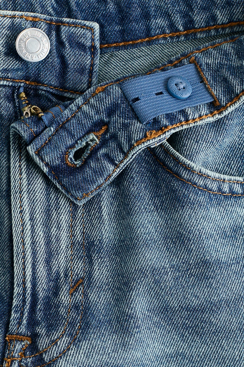 Loose Fit Jeans
