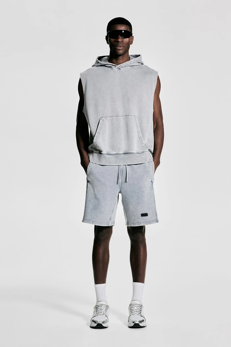 Kangourou de sport ample sans manches