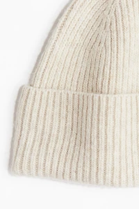 Tuque en tricot côtelé de laine mélangée