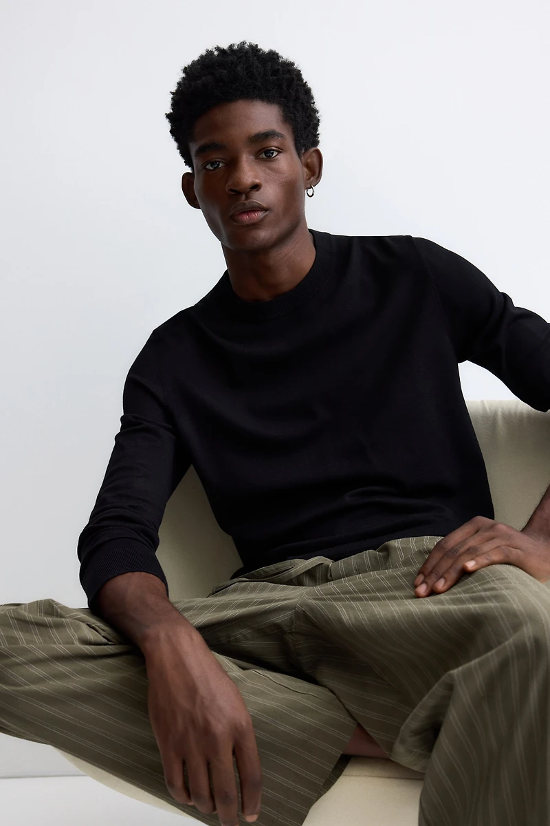 Relaxed-Fit Poplin Pants