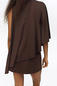 Asymmetric Cape Top