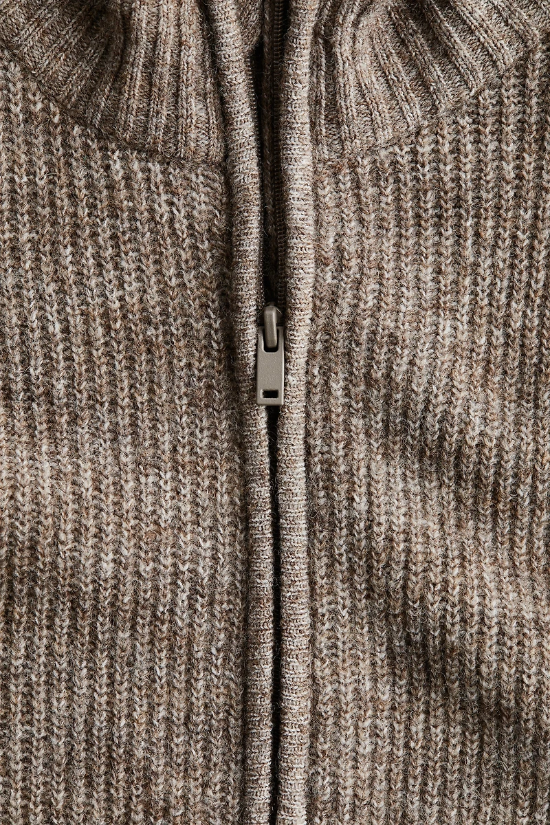 Chandail à fermeture éclair en tricot côtelé