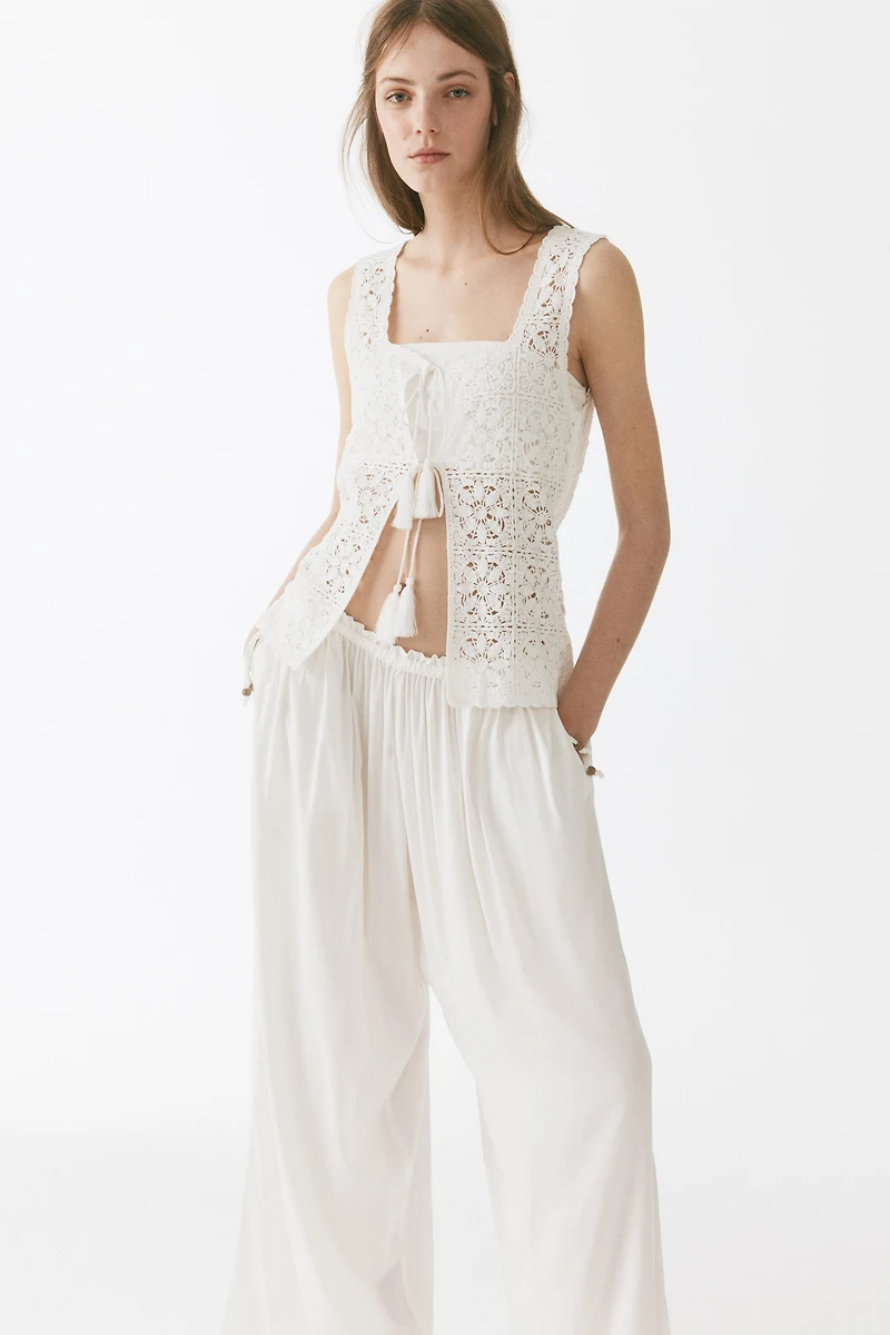 Wide-Leg Drawstring Pants