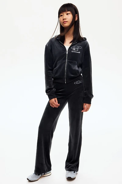 2-Piece Motif-Detail Velour Set