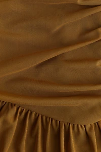 Robe en filet à effet drapé