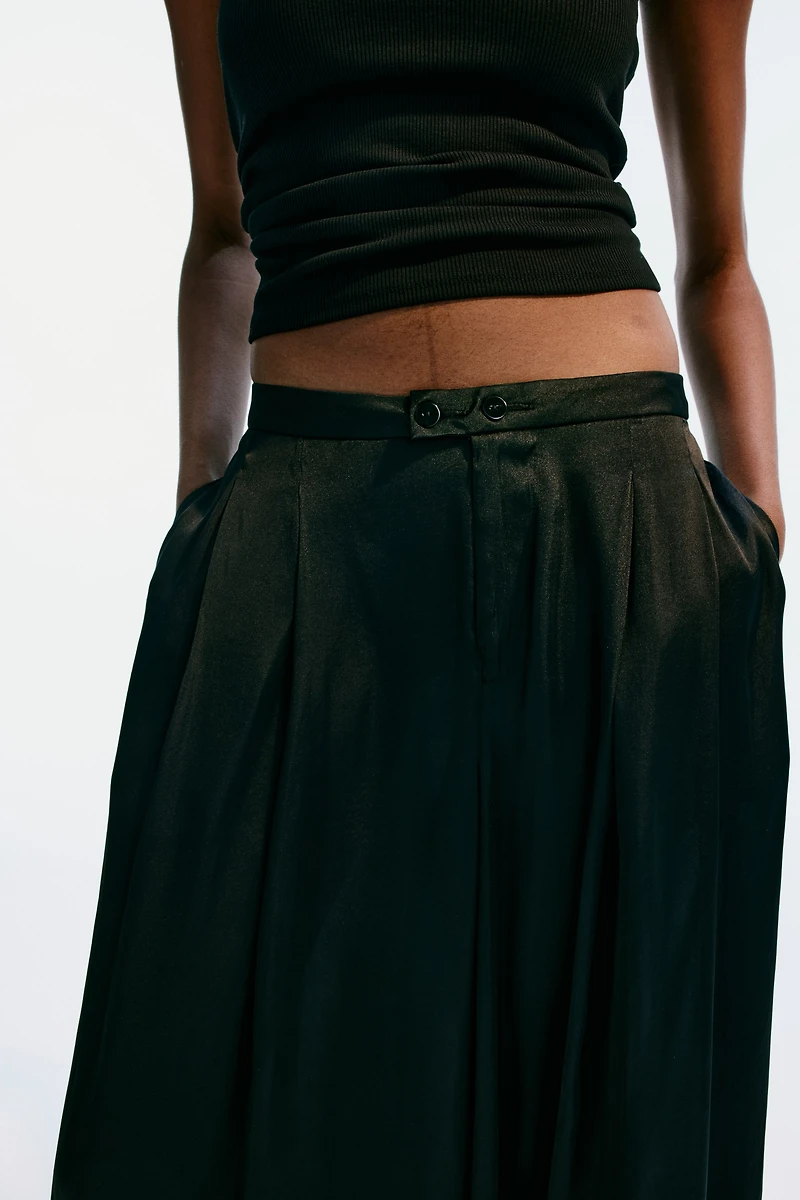 Pantalon large en satin