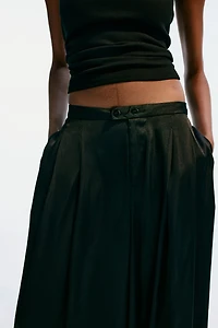 Pantalon large en satin