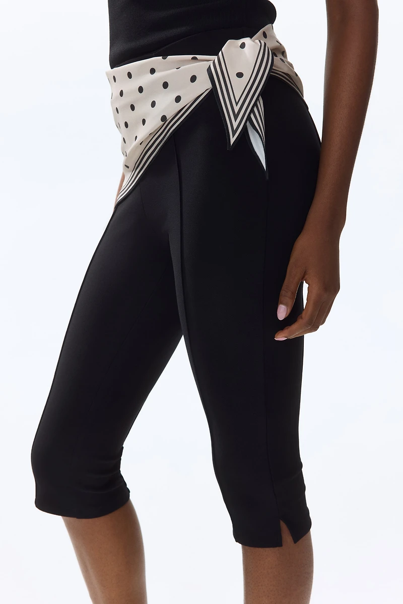 Scarf-Detail Capri Leggings