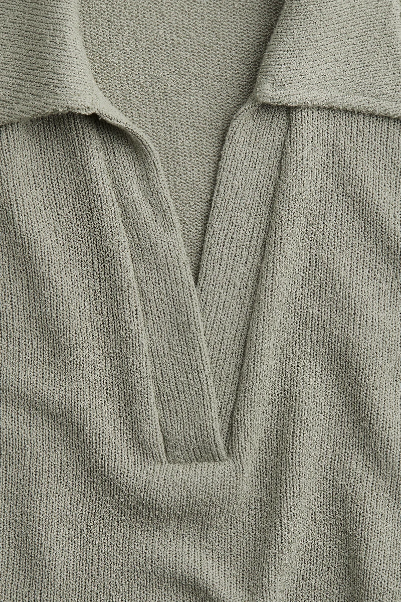 Top with Collar
