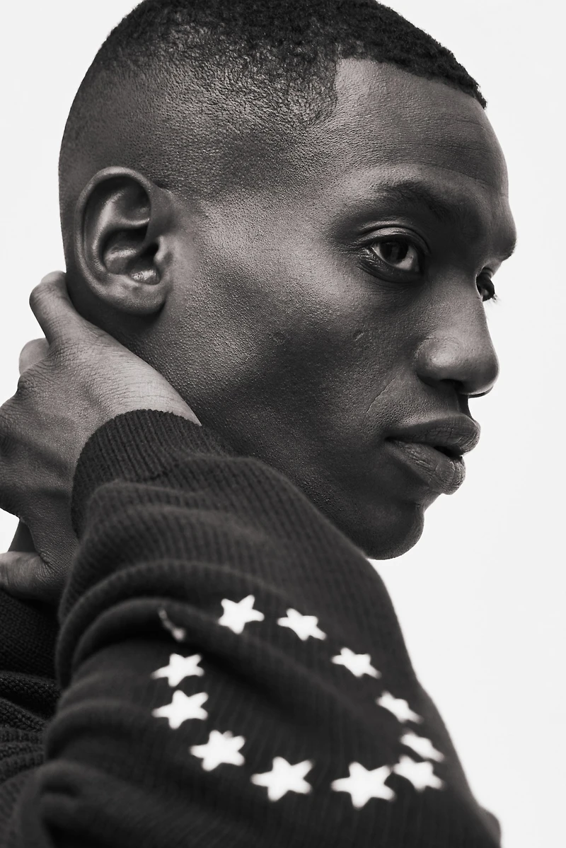 Regular-Fit Embroidered-Motif Cardigan