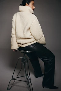 Veste flottante en tissu peluche