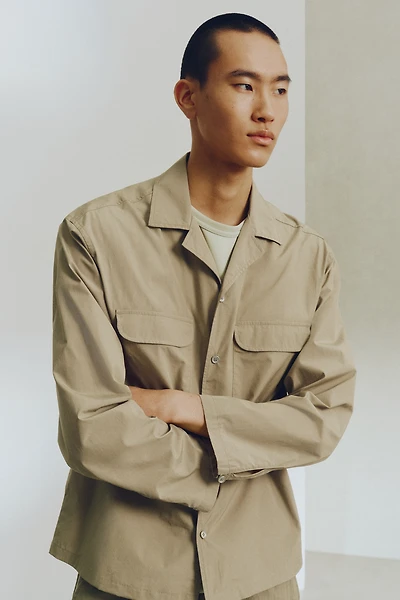 Chemise ample en coton avec col cubain