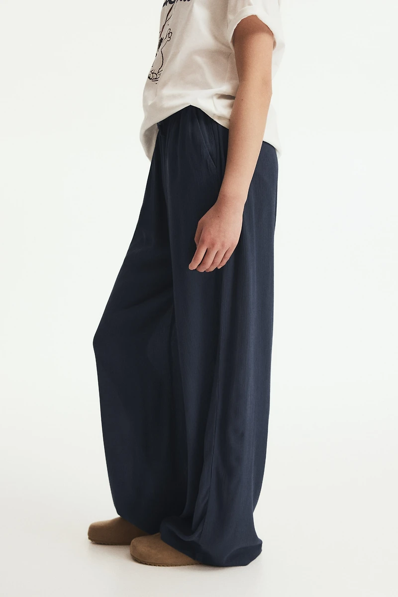 Pull-on Pants