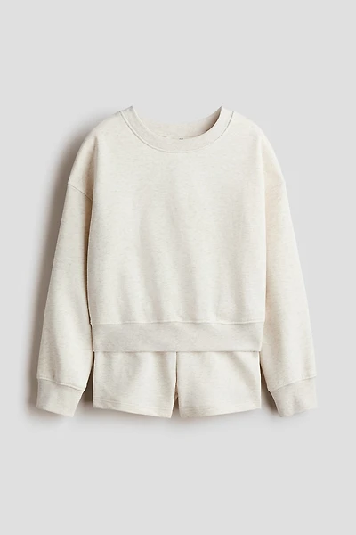 2-Piece Sweatshirt and Sweatshorts Set