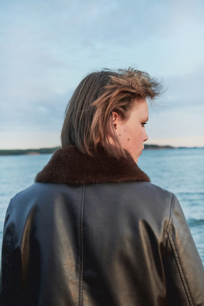 Coated Jacket with Collar