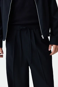 Loose-Fit Pants