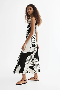 Crêpe Dress with Godet Pleats
