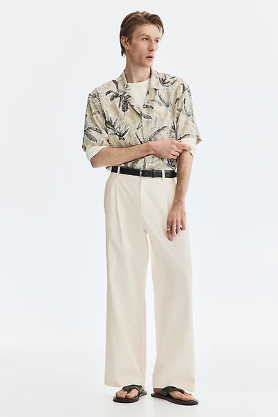 Loose-Fit Wide-Leg Pants