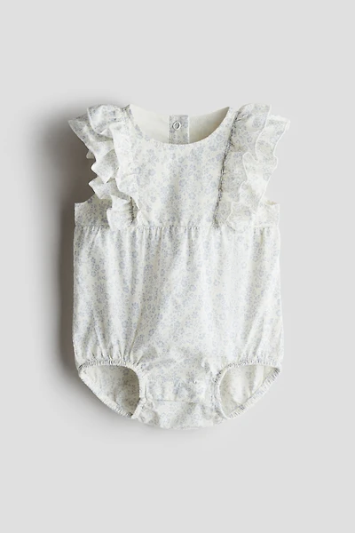 Barboteuse volantée