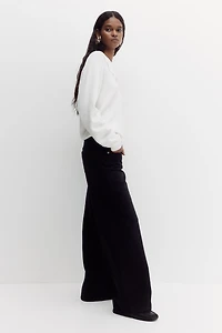 Wide-Leg Ultra High Jeans
