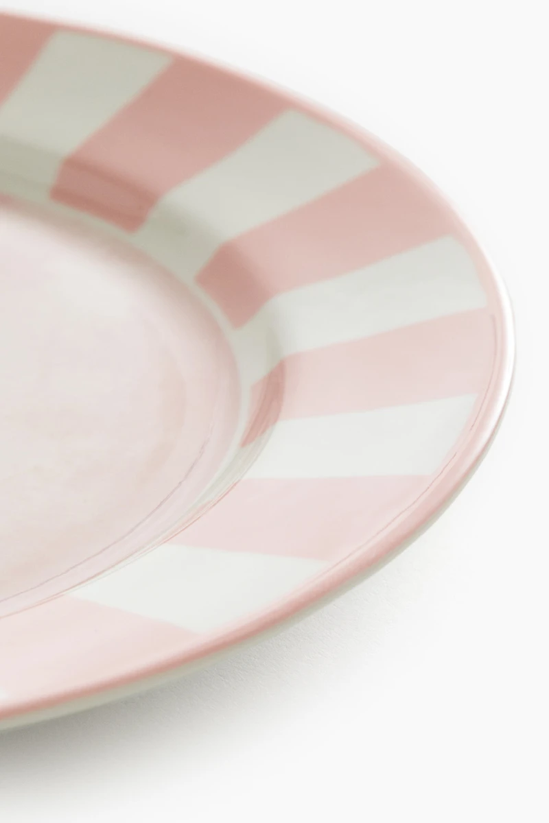 Medium-Sized Porcelain Plate with Motif