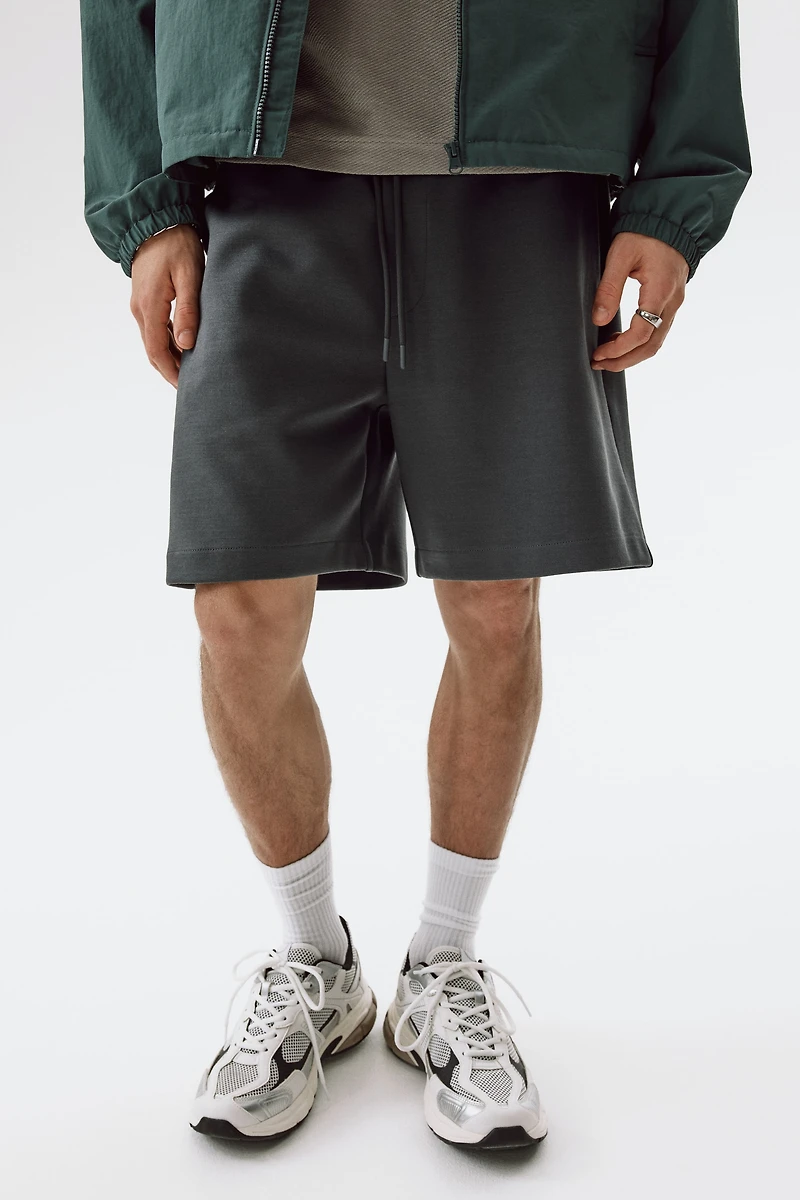 Short classique en interlock