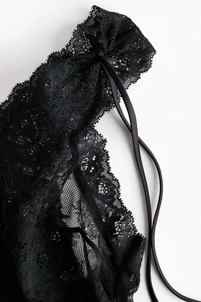 Maillot en dentelle à décolleté plongeant