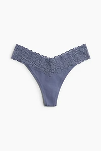 Lot de 10 culottes Thong en dentelle
