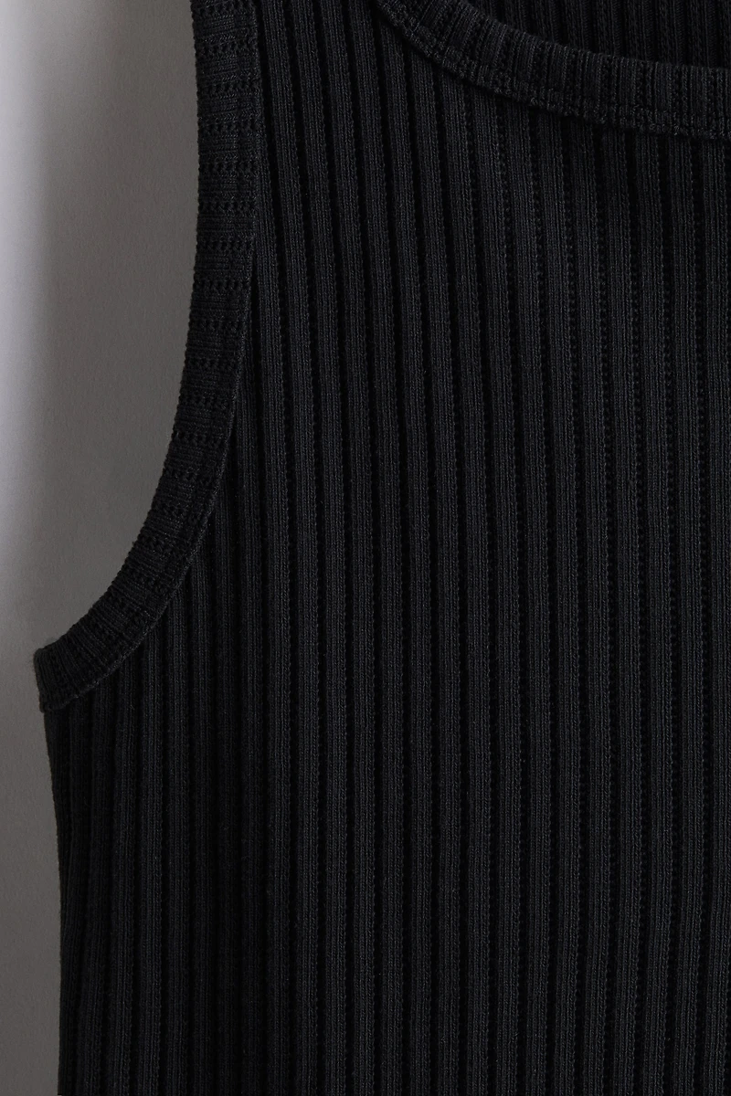 Débardeur côtelé près du corps