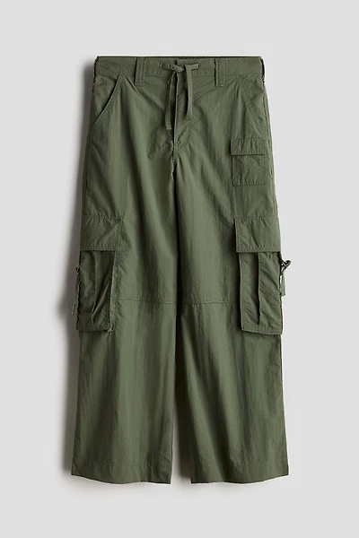 Wide-leg Cargo Pants