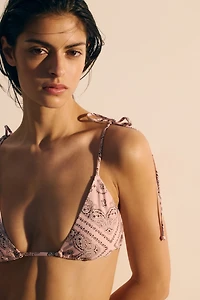 Haut de maillot triangulaire coussiné