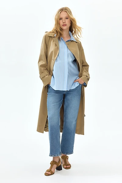 MAMA Straight Ankle Jeans