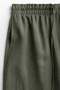 Ankle-Length Pants
