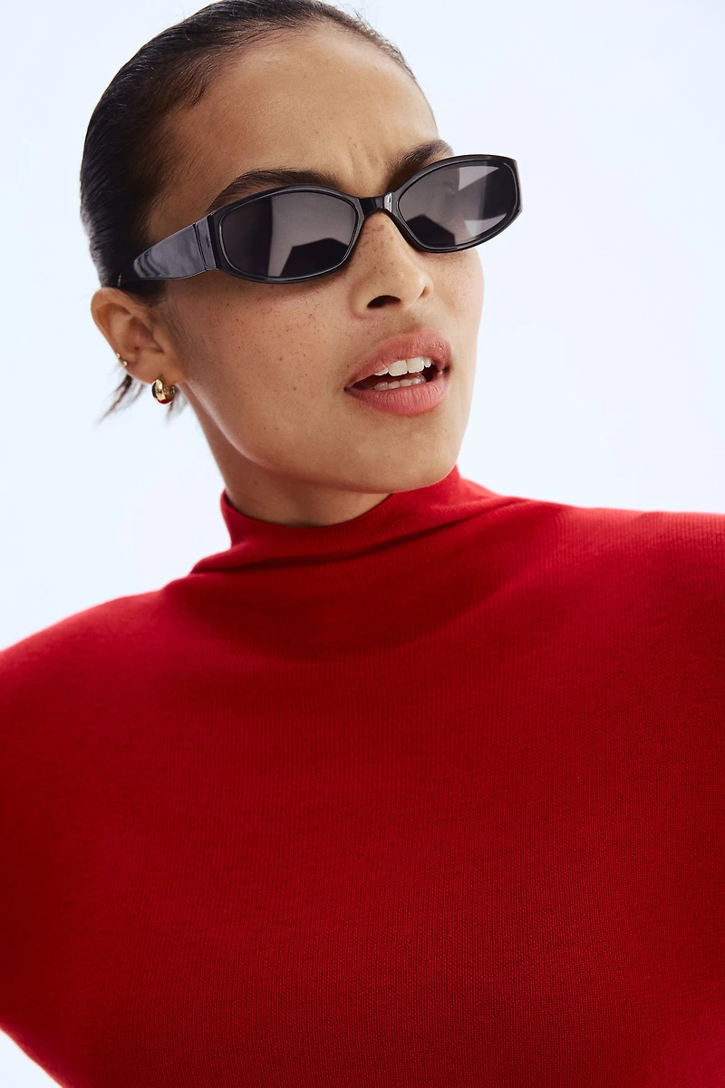 Haut en fin tricot à col cheminée